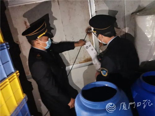 無證經(jīng)營(yíng)、衛(wèi)生堪憂，這樣的消毒劑你敢用嗎？同安區(qū)衛(wèi)生計(jì)生監(jiān)督所雷霆出擊